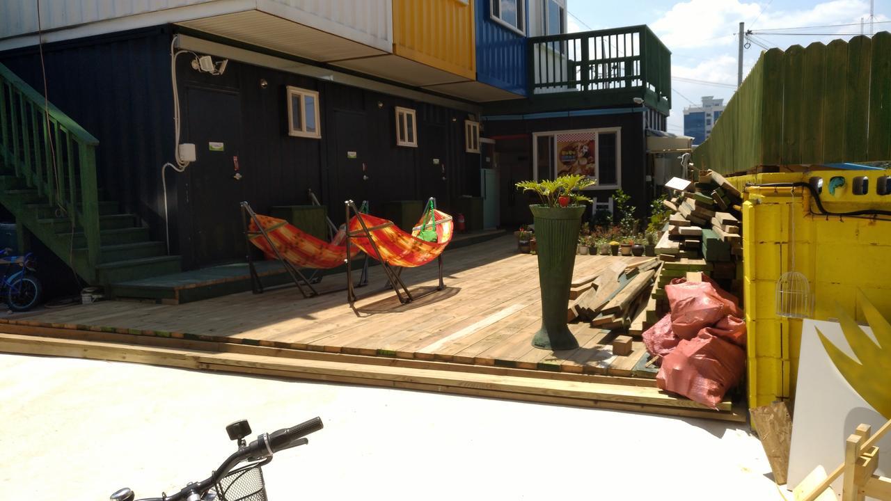 Ocean Capsule Guesthouse Gangneung Eksteriør billede